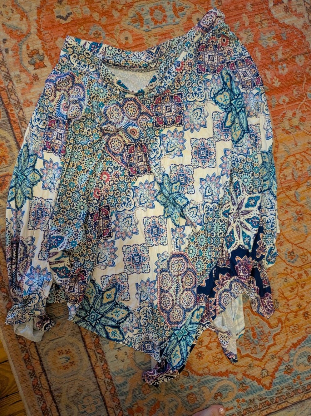 Chico's Bohemian Tile Print Women's Top in Blue, Teal, Navy